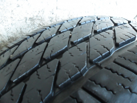 แม็กกระบะขอบ17- 6รู139 พร้อมยาง มิชลิน265-65-17ดอกหนา(4ล้อ 6,900)