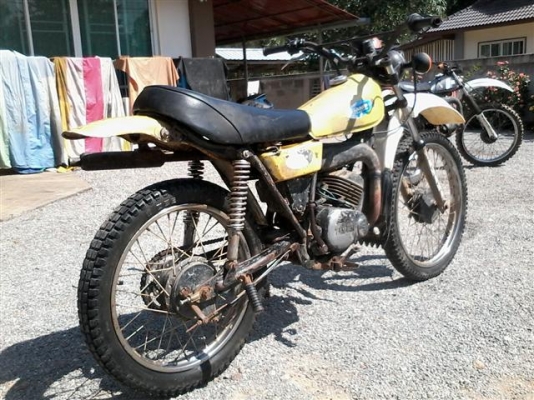 ขาย DT100 เครื่องดีสภาพแห้งเหมาะเอาไปปั้นหรือบิ้วใหม่ไม่มีเอกสารออกใบซื้อขายราคาเบาๆ 6900 บาท