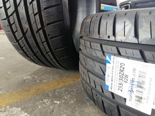 ยาง FALKEN PT722 255/30R20 เส้นละ 8,700 บาท