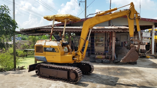 ขายด่วนรถเเม็คโคร KOMATSU PC20-5 รถนอกนำเข้ายังไม่เคยใช้งานเมืองไทยเลย