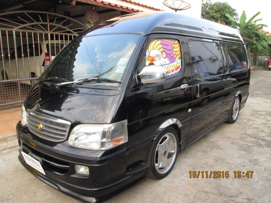 ขายรถตู้หัวจรวจตาเพชรเครื่องดีเซล3000cc