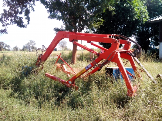 ขายตัดงดต่อรอง 90000บาท งดต่อรอง คีบอ้อยรถไถ45-49แรงคีบ2ปี