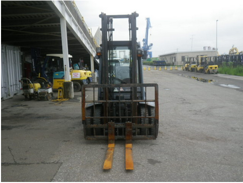 จำหน่ายรถ Forklift Toyota 3 ตัน ดีเซล 8FD30 (ญี่ปุ่น) ปี 2008 เสา 4.5 เมตร + งากระดก Hinged คุณภาพเยี่ยม