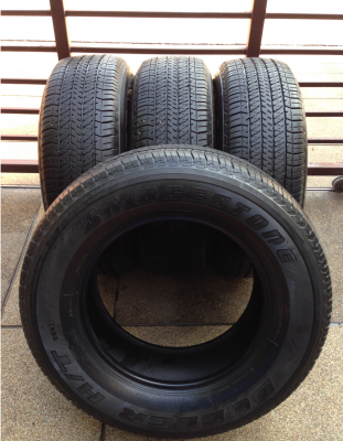 ยาง Bridgestone 265 65 17 ปี12 ดอกเยอะ พร้อมใช้งาน ราคาไม่แพง