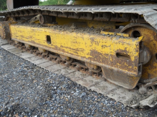 ขายรถเก่านอก komatsu pc90 บูมพิเศษ สภาพสวย สนใจโทร 092-3309229 อี๊ด