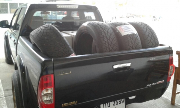 ขายล้อแม็กพร้อมยาง te 37 ก้านตรงขอบ 18 6ู