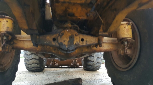 รถตัก CAT 966C.    สนใจติดต่อ  081 - 6079515