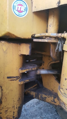 รถตัก CAT 966C.    สนใจติดต่อ  081 - 6079515