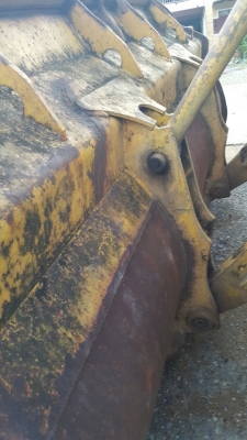 รถตัก CAT 966C.    สนใจติดต่อ  081 - 6079515