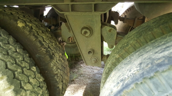 รถฮีโน่ 10 ล้อดั้ม 344 แรงม้า. ปี 56.  ( รถวิ่ง 13x,xxx กว่า กม. ) , ( ขาย แม่ , ลูก. )    สนใจติดต่อ  081 - 6079515