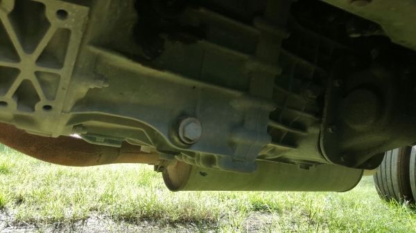 รถฮีโน่ 10 ล้อดั้ม 344 แรงม้า. ปี 56.  ( รถวิ่ง 13x,xxx กว่า กม. ) , ( ขาย แม่ , ลูก. )    สนใจติดต่อ  081 - 6079515