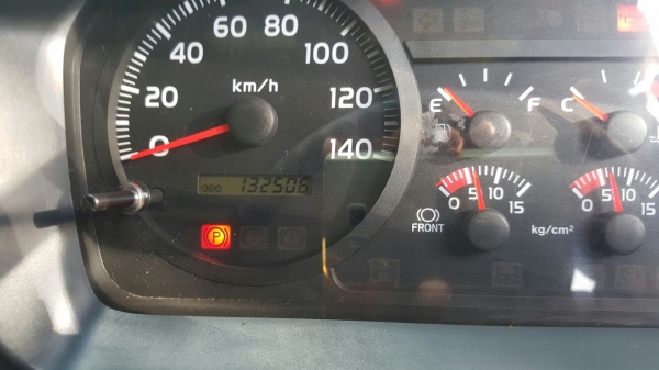 รถฮีโน่ 10 ล้อดั้ม 344 แรงม้า. ปี 56.  ( รถวิ่ง 13x,xxx กว่า กม. ) , ( ขาย แม่ , ลูก. )    สนใจติดต่อ  081 - 6079515