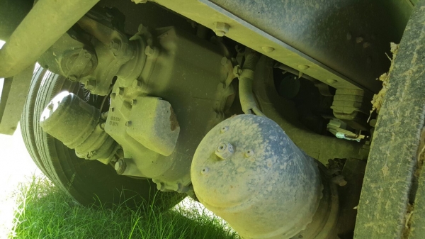 รถฮีโน่ 10 ล้อดั้ม 344 แรงม้า. ปี 56.  ( รถวิ่ง 13x,xxx กว่า กม. ) , ( ขาย แม่ , ลูก. )    สนใจติดต่อ  081 - 6079515