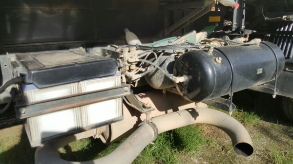 รถฮีโน่ 10 ล้อดั้ม 344 แรงม้า. ปี 56.  ( รถวิ่ง 13x,xxx กว่า กม. ) , ( ขาย แม่ , ลูก. )    สนใจติดต่อ  081 - 6079515