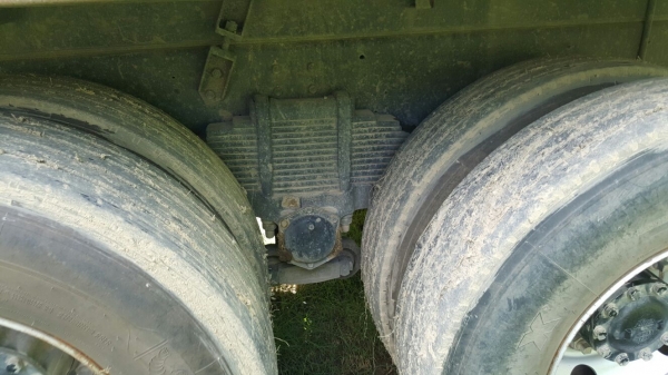 รถฮีโน่ 10 ล้อดั้ม 344 แรงม้า. ปี 56.  ( รถวิ่ง 13x,xxx กว่า กม. ) , ( ขาย แม่ , ลูก. )    สนใจติดต่อ  081 - 6079515