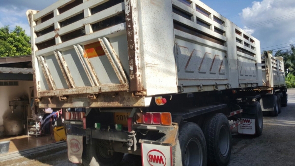 รถอีซูซุ 10 ล้อดั้ม FXZ 360 แรงม้า. ปี 54 , ( ขายแม่ , ลูก. ) , ( รถวิ่ง 4xx,xxx กม. )    สนใจติดต่อ  081 - 6079515