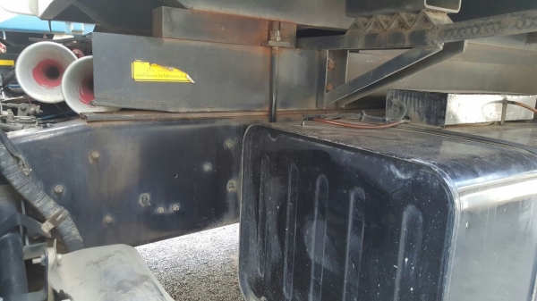 รถอีซูซุ 10 ล้อดั้ม FXZ 360 แรงม้า. ปี 54 , ( ขายแม่ , ลูก. ) , ( รถวิ่ง 4xx,xxx กม. )    สนใจติดต่อ  081 - 6079515