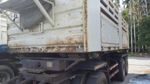 รถอีซูซุ 10 ล้อดั้ม FXZ 360 แรงม้า. ปี 54 , ( ขายแม่ , ลูก. ) , ( รถวิ่ง 4xx,xxx กม. )    สนใจติดต่อ  081 - 6079515