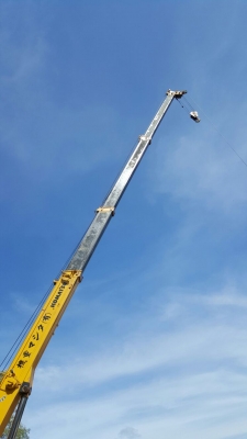 รถเครน 4 ล้อ KOMATSU / W 250L , เครน 25 ตัน.    สนใจติดต่อ  081 - 6079515