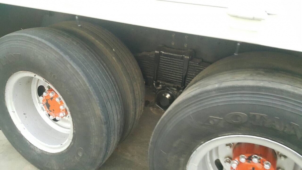 ขายสิบล้อเพลาเดียวกะบะล่องเมกก้า 220แรงปี50 รถสวยน่าใช้กะบะยาว6.20 กว้าง2.45 สูง1.45 ความสูงทางเราต่อให้ได้คับ ขายสิบล้อเพลาเดียวกะบะล่องเมกก้า 220แรงปี50 รถสวยน่าใช้กะบะยาว6.20 กว้าง2.45 สูง1.45 ความสูงทางเราต่อให้ได้คับ