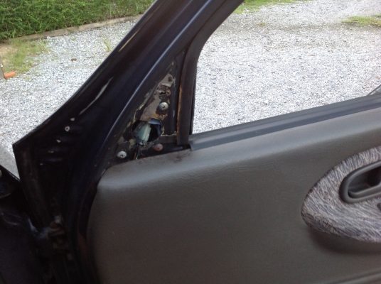 เกียร์สปอเทจ เกียร์ธรรมดา ขับเคลื่อนสี่ล้อ เกียร์สปอเทจ เกียร์ธรรมดา ขับเคลื่อนสี่ล้อ