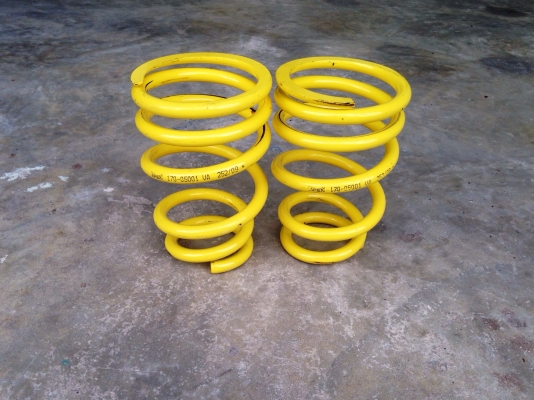 ขายสปริงโหลด tein แคมรี่  camry acv40 1ชุด สวยๆ  หล่อๆ  ขาย 3990บาท สนใจสอบถามได้ 24ชม  0946733137