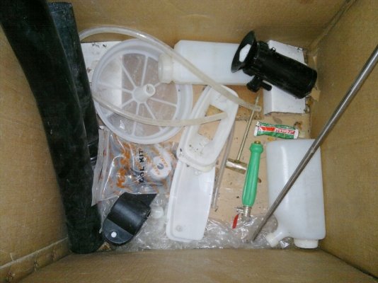 เครื่องปั๊มฉีดยามิสซูฯ+เครื่องพ่นปุ๋ยKASEI สภาพใหม่