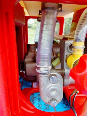 เครื่องปั๊มฉีดยามิสซูฯ+เครื่องพ่นปุ๋ยKASEI สภาพใหม่