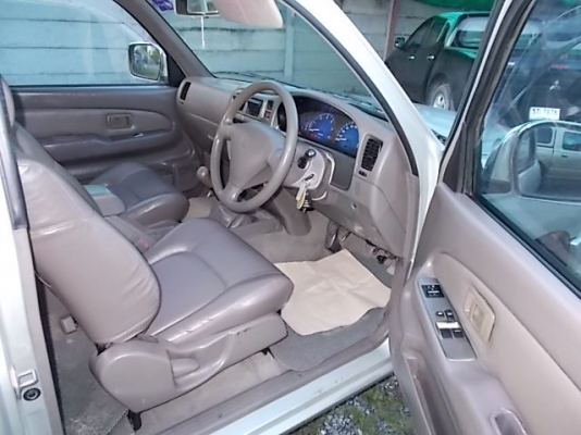 tiger cab 2500d4d ตัวE ปี2004แท้ สีบรอนซ์ tiger cab 2500d4d ตัวE ปี2004แท้ สีบรอนซ์