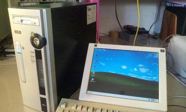 เคสคอมพร้อมใช้งาน เคสคอมพร้อมใช้งาน