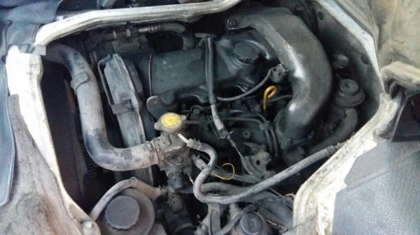 #ฝากขาย
รถตู้โตโยต้าหัวจรวดบางเดิม ปี99 เครื่องดีเซล5L เครื่องดี น้ำไม่ดัน เฟืองท้ายไม่หอน