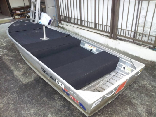 ขายเรือมิเนียม 12 ฟุต Quintrex