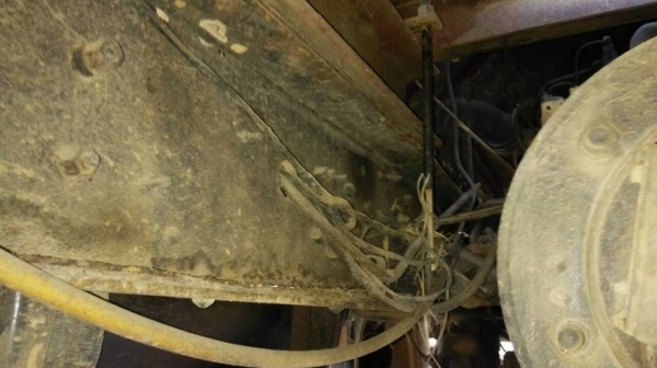 ขาย10ล้อ1เพลา hino 168แรง ท้ายลาด ลากแบ็คโค แชชซีสวยเดิม สภาพพร้อมวิ่งลุยงาน เครื่องดี เอกสารเล่มทะเบียนพร้อมโอน ภายในเดิม