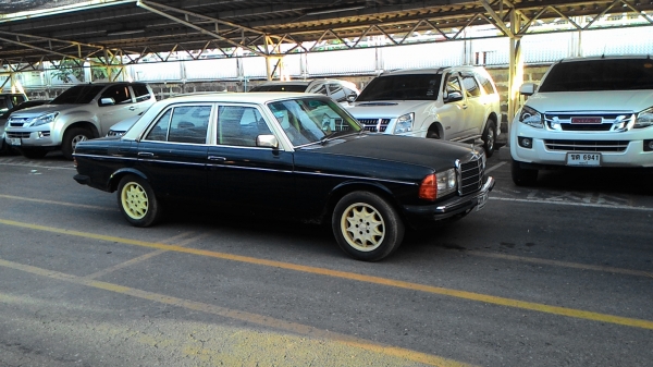 เบ็นซ์230 เดิมๆ เครื่องเดิมฟิตแอร์หนาวสีดีช่วงล่างโอเค