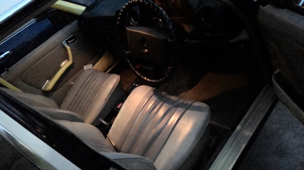 เบ็นซ์230 เดิมๆ เครื่องเดิมฟิตแอร์หนาวสีดีช่วงล่างโอเค