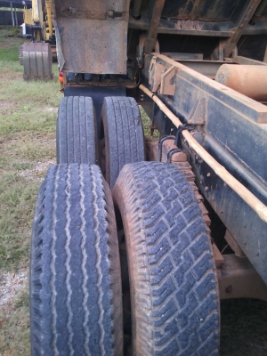 รถสวยๆ สิบล้อ ฮีโน่ FM3M 240ปี39 ดั้มสามมิตรแท้ 2เพา สภาพสวยกริบบางเดิมทั้งคัน เล่มทะเบียนพร้อมโอน รถสวยๆ สิบล้อ ฮีโน่ FM3M 240ปี39 ดั้มสามมิตรแท้ 2เพา สภาพสวยกริบบางเดิมทั้งคัน เล่มทะเบียนพร้อมโอน