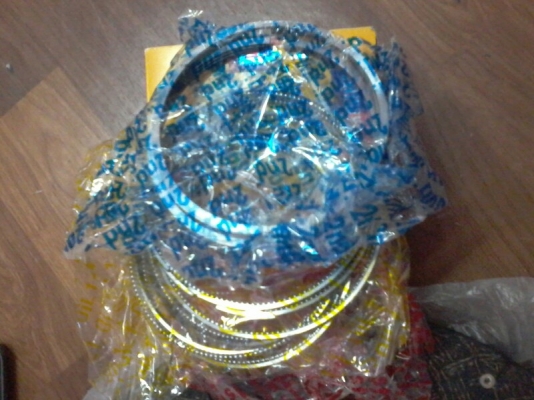 ขายแผ่นคลัช+แหวนลูกสูบ รถHino j08c ขายแผ่นคลัช+แหวนลูกสูบ รถHino j08c