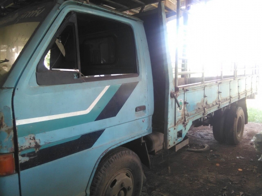 หกล้อ อีซูซุ NKR110ปี32ห้างแท้ สภาพดีพร้อมใช้ ทะเบียนพร้อมโอน ราคา 170,000บ รถบางเดิมสวย หกล้อ อีซูซุ NKR110ปี32ห้างแท้ สภาพดีพร้อมใช้ ทะเบียนพร้อมโอน ราคา 170,000บ รถบางเดิมสวย