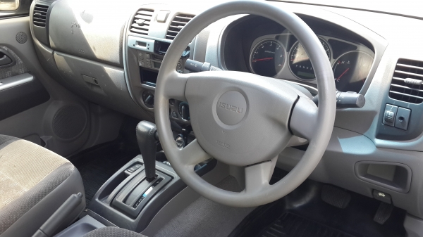 รถสภาพดี เครื่องดีมาก พร้อมใช้งาน รถสภาพดี เครื่องดีมาก พร้อมใช้งาน