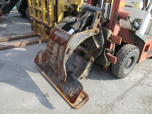 ขาย forklift Nissan 1.4 ตัน เก่านอก พร้อมตัวคีบ หมุนได้ ขาย forklift Nissan 1.4 ตัน เก่านอก พร้อมตัวคีบ หมุนได้