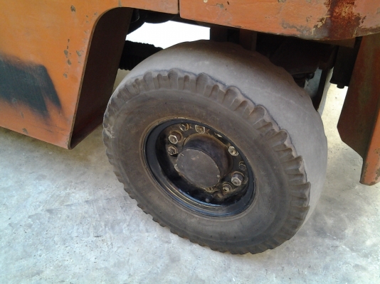 ขาย forklift Nissan 1.4 ตัน เก่านอก พร้อมตัวคีบ หมุนได้ ขาย forklift Nissan 1.4 ตัน เก่านอก พร้อมตัวคีบ หมุนได้