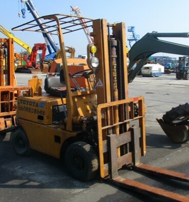 ขาย forklift toyota 2fg10 เก่านอก ยก 1 ตัน ขาย forklift toyota 2fg10 เก่านอก ยก 1 ตัน