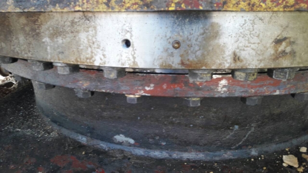 ขายรถแบคโฮ KOMATSU PC200-6 เอกสารอินวอย ระบบไฟมีกล่องไฟ ขาดจอ ราคา 570000