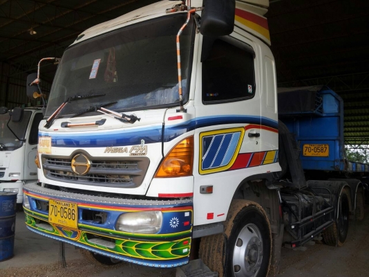 ขายหัวลากมือสอง HINO 320 สภาพดีพร้อมใช้งาน สนใจติดต่อสอบถามได้ที่ 081-9832626 (เฮียโชค)