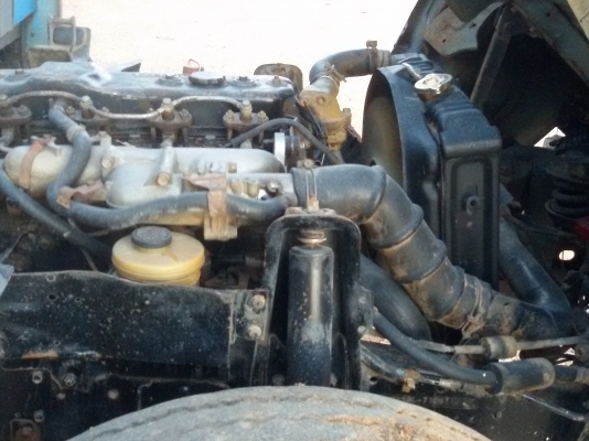 ขาย 6 ล้อ ISUZU  NKR 110 แรง เกียร์สั้น(จัดแนนซ์ให้คุณอุดม พุทธลาจากร้อยเอ็ดเรียบร้อยแล้ว)ดาวน์118000ออกรถได้เลย)ใช้แค่บัตร+ทะเบียนบ้าน อนุมัติเลย)พวงมาลัยพาวเวอร์ ยกหัวได้ เครื่องแน่นๆ แห้ง แรงดีสุดๆ แซสซีเยี่ยม สวยตลอดเส้น รถวิ่งด