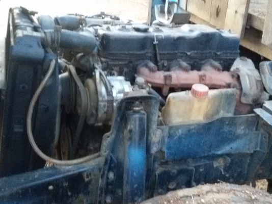 ขาย 6 ล้อ ISUZU  NKR 110 แรง เกียร์สั้น(จัดแนนซ์ให้คุณอุดม พุทธลาจากร้อยเอ็ดเรียบร้อยแล้ว)ดาวน์118000ออกรถได้เลย)ใช้แค่บัตร+ทะเบียนบ้าน อนุมัติเลย)พวงมาลัยพาวเวอร์ ยกหัวได้ เครื่องแน่นๆ แห้ง แรงดีสุดๆ แซสซีเยี่ยม สวยตลอดเส้น รถวิ่งด