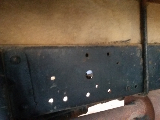 ขาย 6 ล้อ ISUZU  NKR 110 แรง เกียร์สั้น(จัดแนนซ์ให้คุณอุดม พุทธลาจากร้อยเอ็ดเรียบร้อยแล้ว)ดาวน์118000ออกรถได้เลย)ใช้แค่บัตร+ทะเบียนบ้าน อนุมัติเลย)พวงมาลัยพาวเวอร์ ยกหัวได้ เครื่องแน่นๆ แห้ง แรงดีสุดๆ แซสซีเยี่ยม สวยตลอดเส้น รถวิ่งด