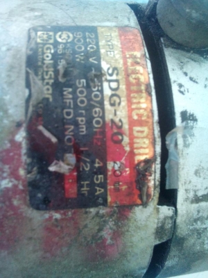 สว่านเจาะเหล็กรอบช้า ขายถูกพร้อมใช้ 20มม. 900W. สว่านเจาะเหล็กรอบช้า ขายถูกพร้อมใช้ 20มม. 900W.