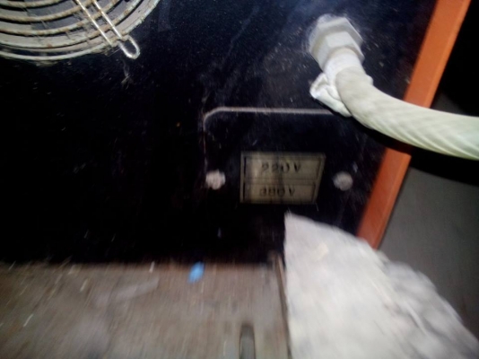 ขายตู้เชื่อมพลังTIG PTE 300 มือสอง มีอุปกรณ์ดังรูปครับ ประมูลหลวงมาขายเเบบนี้เลย ครับ