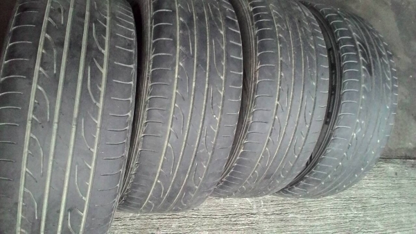 235/50R18 DUNLOP SP SPORT LM704 ปี2014 ชุด 4 เส้น tel.081-427-3941